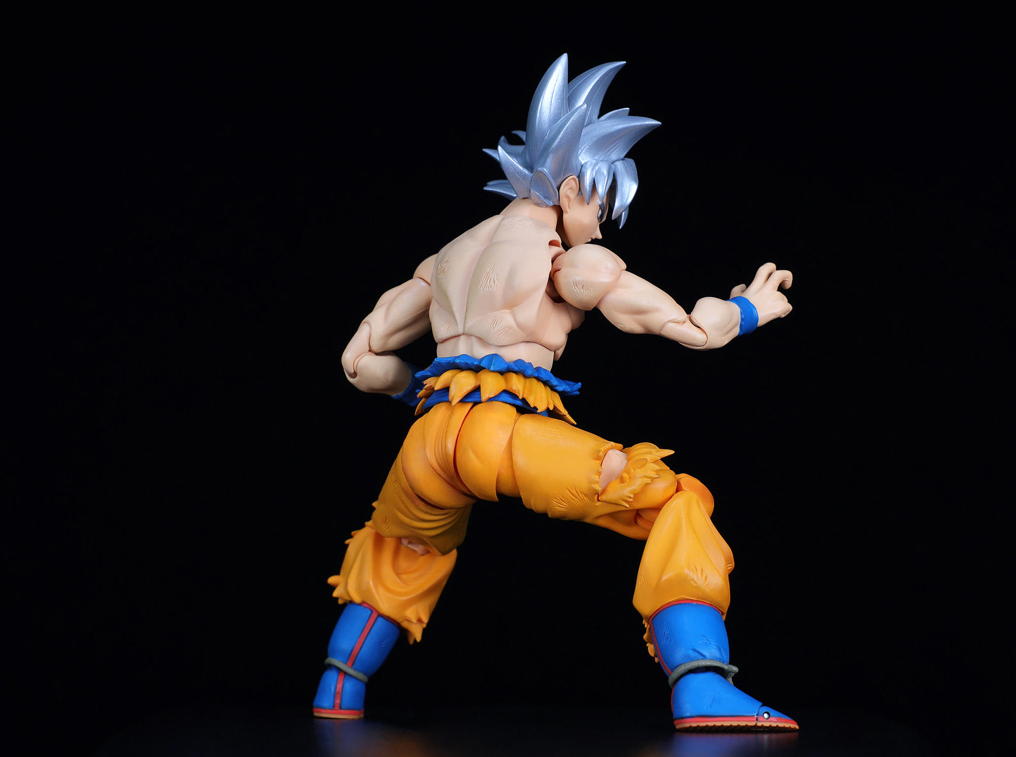 お待たせ！ S.H.Figuarts 孫悟空 身勝手の極意-とよたろう 身勝手の ...