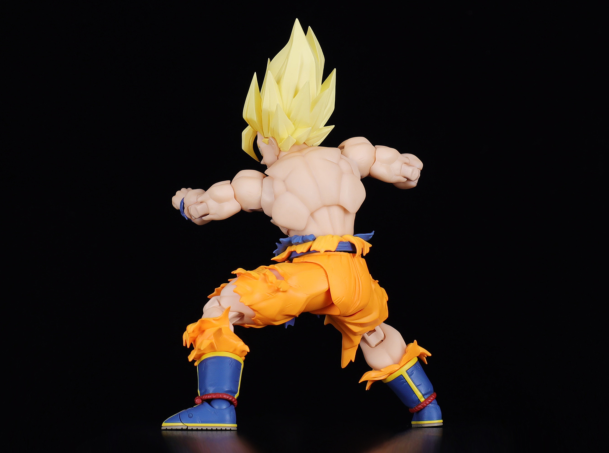 S.H.Figuarts スーパーサイヤ人孫悟空-伝説のスーパーサイヤ人- | 魂ウェブ