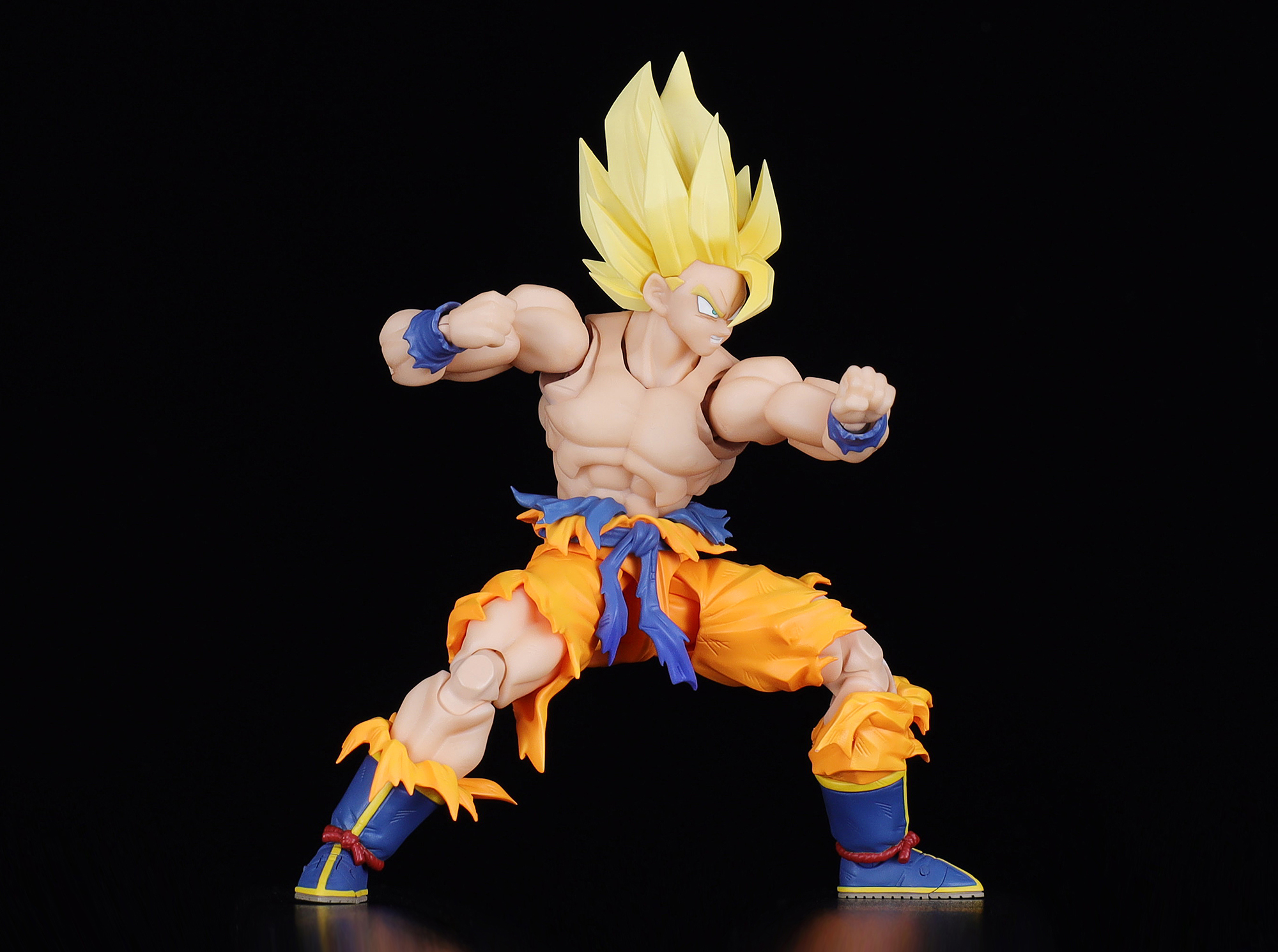ドラゴンボール S.H. フィギュアーツ 孫悟空 伝説のスーパーサイヤ人 レビュー】S.H.Figuarts スーパーサイヤ人孫悟空-伝説のスーパー