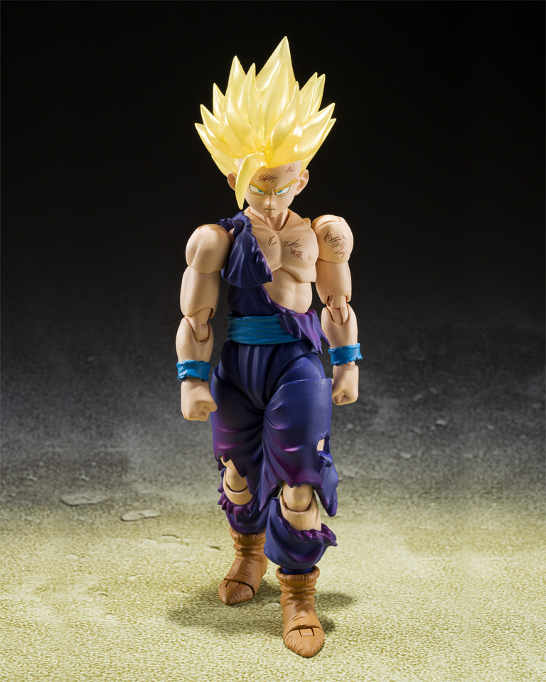 Some comparisons between the new @demoniacalfit_ins and tamashii's 1.0 base  Goku. Good lord this DF piece shot right to the top! —�