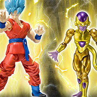 Del sitio especial "Dragon Ball Z Resurrection" F "", han aparecido Son Goku y Freeza que han evolucionado recientemente.