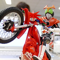 Special Site [S.H.Figuarts Staff Blog] [On Order item] S.H.Figuarts Kabutraw Prototype Review!