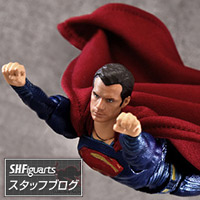 特别网站Tamashii web shop关于订购 "S.H.Figuarts SUPERMAN (JUSTICE LEAGUE) "的评论如何发挥布制披风