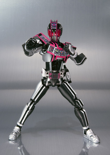 S.H.Figuarts 仮面ライダーディケイド コンプリートフォーム