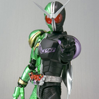 S.H.Figuarts 仮面ライダーW サイクロンジョーカー