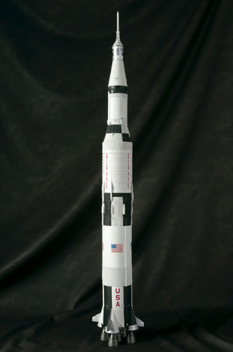 Adult CHOGOKIN Apollo 11 & Saturn V (five) type rocket 01