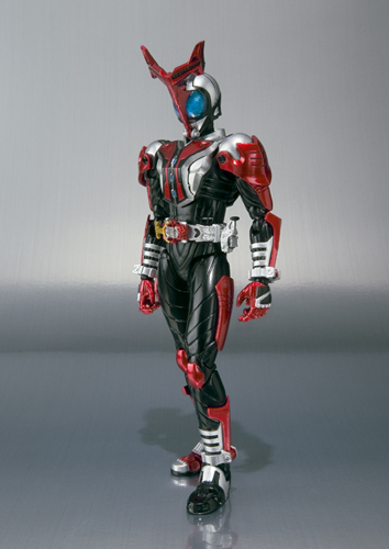 S.H.Figuarts(真骨彫製法) 仮面ライダーカブト ハイパーフォーム