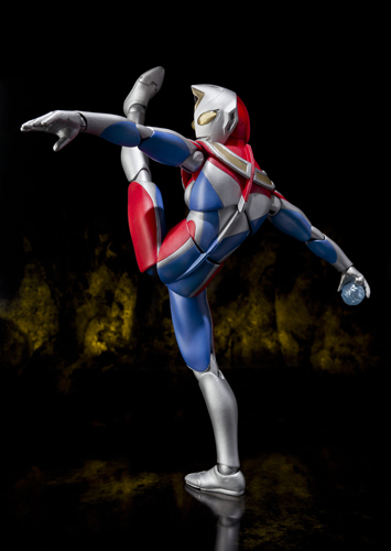 ULTRA-ACT Ultraman Dyna (Flash Type) | TAMASHII WEB