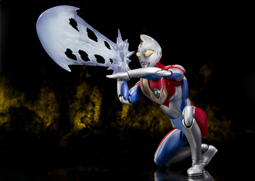 ULTRA-ACT Ultraman Dyna (Flash Type) | TAMASHII WEB