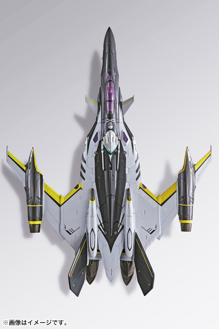 DX超合金 YF-29デュランダルバルキリー (30周年記念カラー)