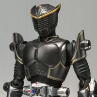 S.H.Figuarts 仮面ライダーリュウガ