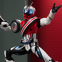 S.H.Figuarts 仮面ライダーデッドヒートマッハ