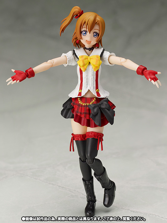 S.H.Figuarts HONOKA KOSAKA | TAMASHII WEB