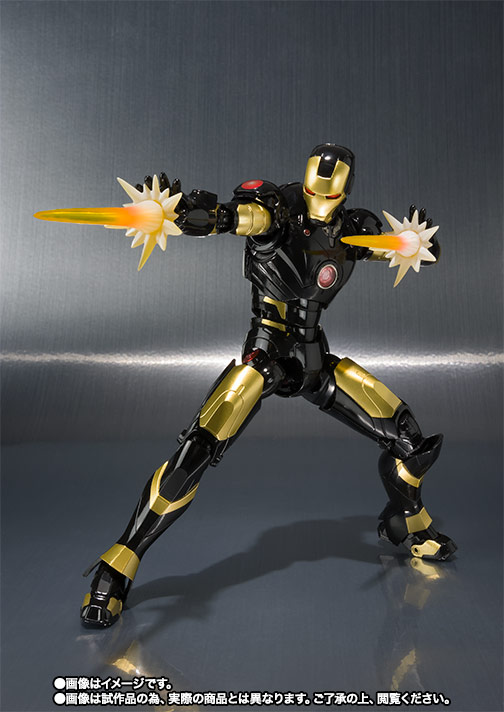 S.H.Figuarts 【先着販売】アイアンマン マーク3 -MARVEL AGE OF HEROES EXHIBITION 開催記念カラー- 05