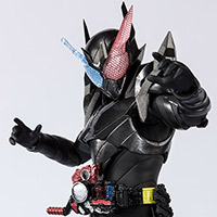 S.H.Figuarts 仮面ライダービルド ラビットタンクハザードフォーム