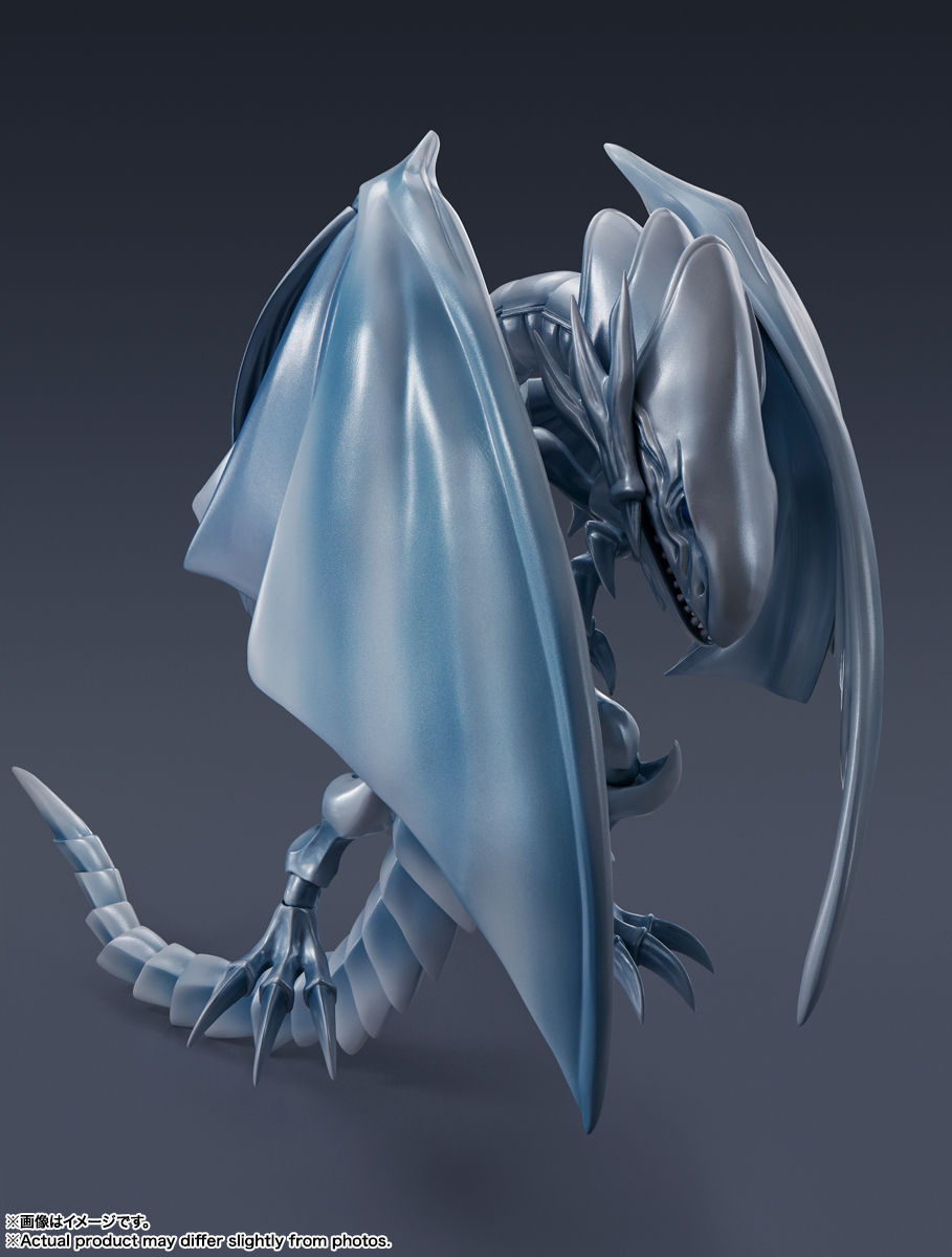 Simple style & Heroic Monster Arts Blue-Eyes White Dragon