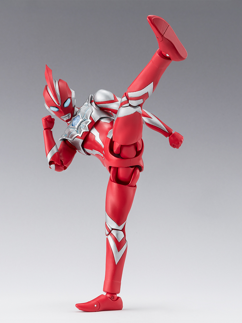 ウルトラマンオメガ フィギュア S.H.Figuarts ウルトラマンオメガ