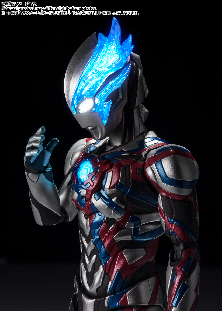 Images from "S.H.Figuarts ULTRAMAN BLAZAR