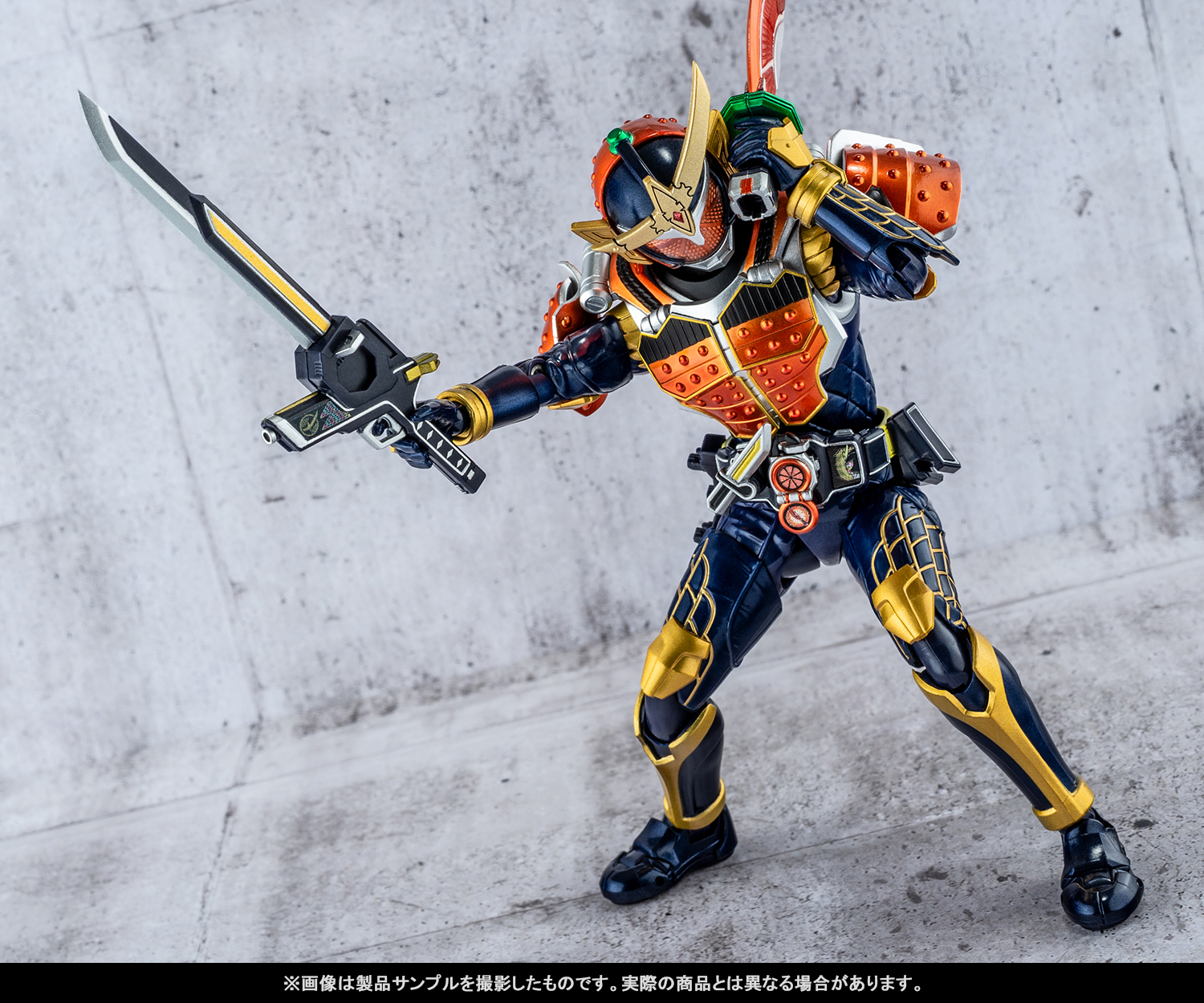 終於在SHINKOCCHOU SEIHOU出戰啦！於8/10起在店鋪發售的「KAMEN RIDER GAIM」和「KAMEN RIDER BARON」之樣品＆Tamashii web shop商品「ARMS CHANGE SET
」一舉介紹！