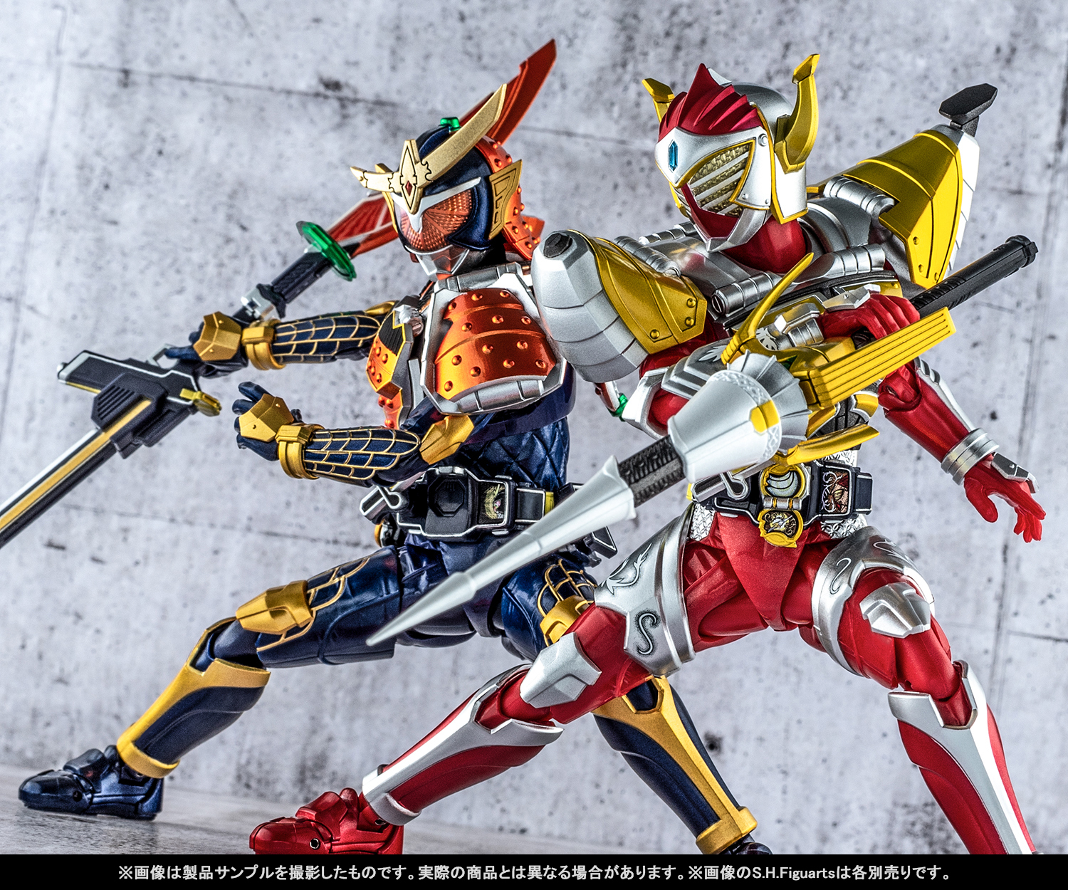 Let&#39;s go to battle with SHINKOCCHOU SEIHOU! Introducing product samples of &quot;Kamen Rider Gaim&quot; and &quot;Kamen Rider Baron&quot; that will be available in stores from August 10th, and the &quot;Arms Change Set&quot; Tamashii web shop