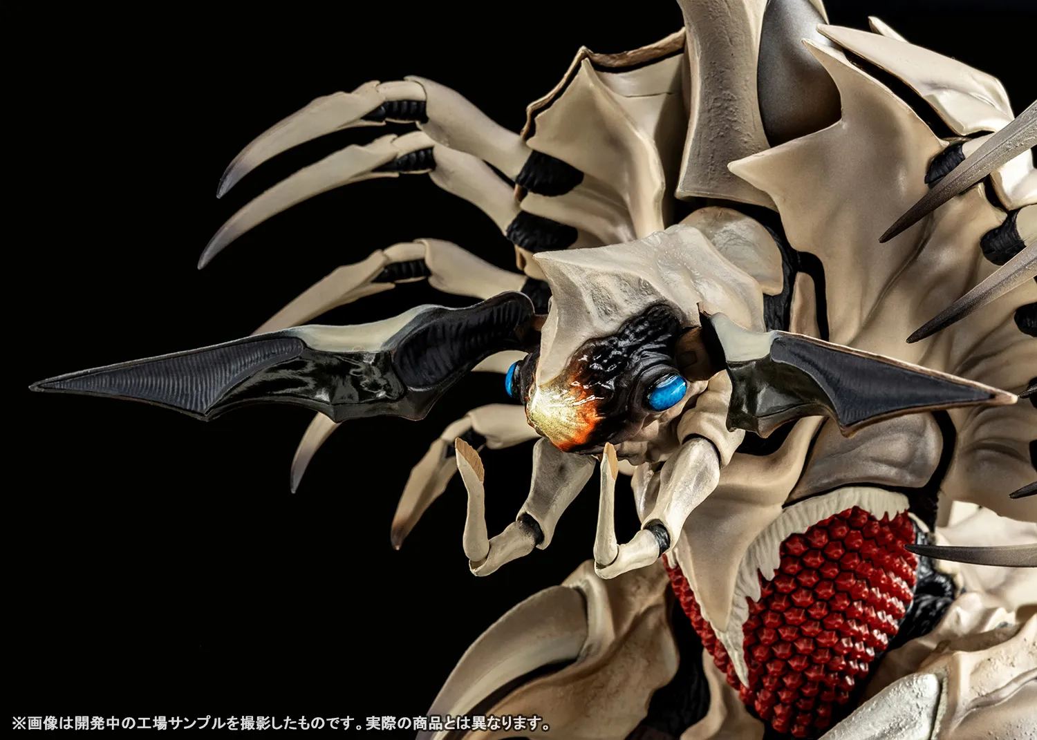 シリーズ史上最大級の衝撃！魂ウェブ商店4月27日受注締め切り「S.H.MonsterArts レギオン」工場サンプル撮りおろし×企画担当解説