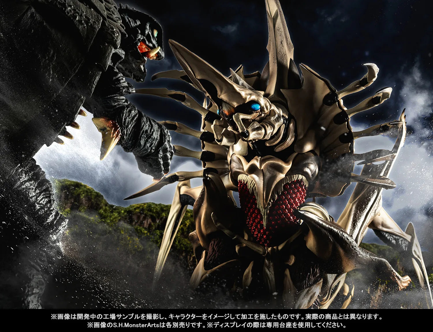 シリーズ史上最大級の衝撃！魂ウェブ商店4月27日受注締め切り「S.H.MonsterArts レギオン」工場サンプル撮りおろし×企画担当解説