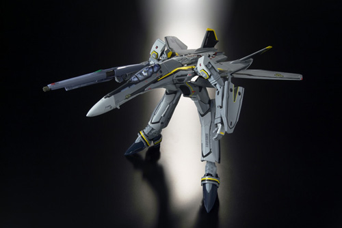 DX超合金&nbsp;VF-25S メサイアバルキリー(オズマ・リー機)