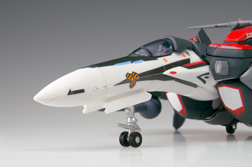 OTHERS&nbsp;アーマードメサイアバルキリー(早乙女アルト機)