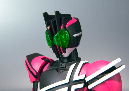 S.H.Figuarts&nbsp;仮面ライダーディケイド（2009年発売）