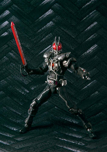 S.I.C. 極魂 仮面ライダーファイズ アクセルフォーム│株式会社BANDAI