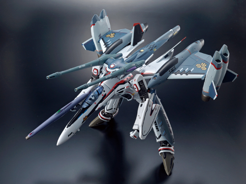 DX超合金 VF-25F トルネードメサイアバルキリー(早乙女アルト機)│株式