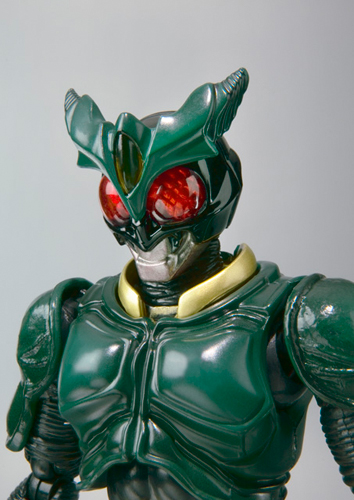 S.H.Figuarts 仮面ライダーギルス│株式会社BANDAI SPIRITS（バンダイ
