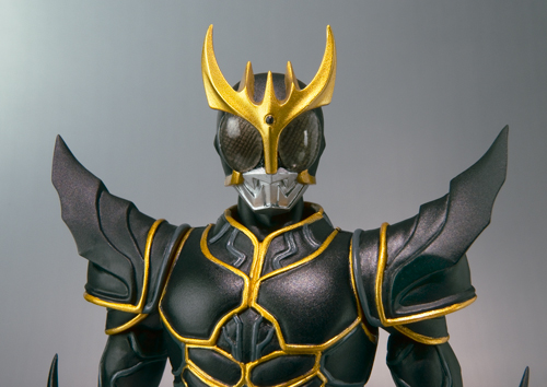 S.H.Figuarts&nbsp;仮面ライダークウガアルティメットフォーム（2010年発売）