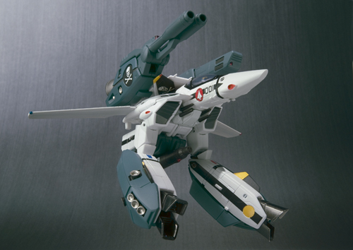 VF HI-METAL VF-1S ストライクバルキリー(ロイ・フォッカー機)│株式