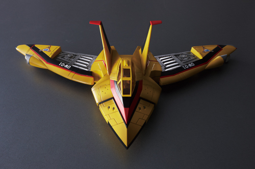 U.M.W. UX-01 ガッツウイング1号│株式会社BANDAI SPIRITS（バンダイ