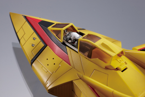 U.M.W. UX-01 ガッツウイング1号│株式会社BANDAI SPIRITS（バンダイ