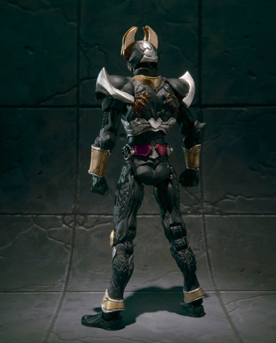 S.I.C. 極魂 仮面ライダーアギト グランドフォーム│株式会社BANDAI
