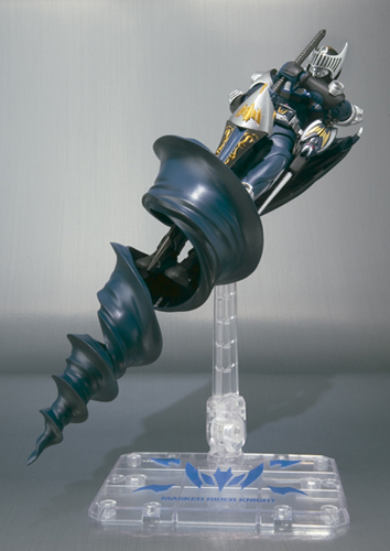 S.H.Figuarts&nbsp;仮面ライダーナイト&ダークウイングセット