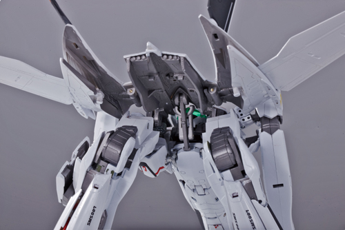 FME032 DV超合金 VF-25F メサイアバルキリー(早乙女アルト機) DX超合金 VF-25F スーパーメサイアバルキリー (早乙女アルト機
