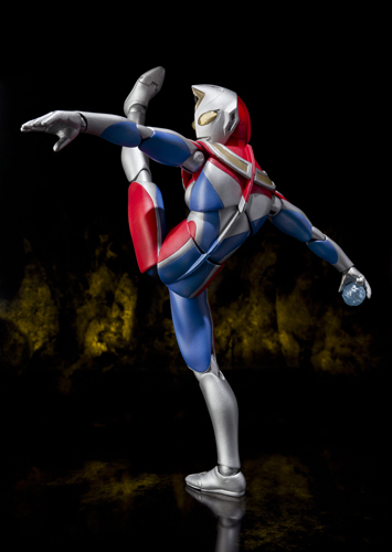 ULTRA-ACT ウルトラマンダイナ(フラッシュタイプ)