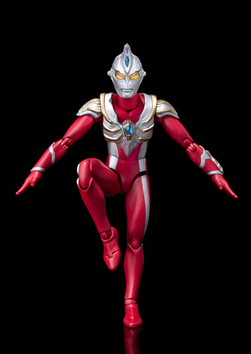 ULTRA-ACT ウルトラマンマックス│株式会社BANDAI SPIRITS（バンダイ