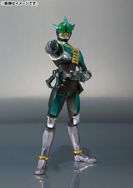 S.H.Figuarts 仮面ライダーゼロノス アルタイルフォーム