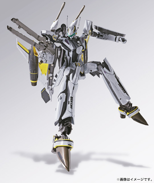 DX超合金&nbsp;YF-29 デュランダルバルキリー(30周年記念カラー)