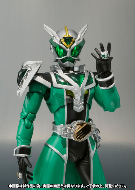 S.H.Figuarts 仮面ライダーウィザード ハリケーンドラゴン