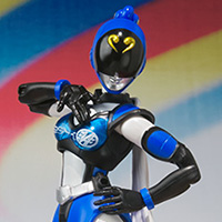 S.H.Figuarts&nbsp;アキバブルー(シーズン痛Ver.)