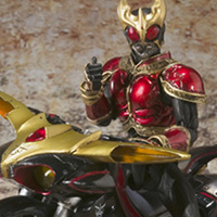 S.I.C. 極魂&nbsp;仮面ライダークウガ ライジングマイティ＆ビートチェイサー2000 セット