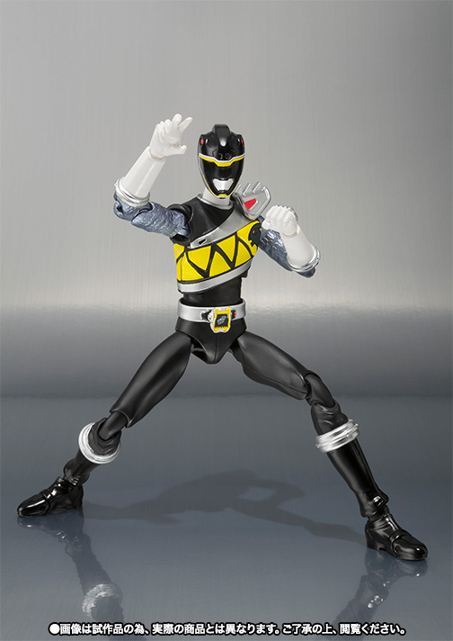 S.H.Figuarts&nbsp;キョウリュウブラック＆キョウリュウピンクセット