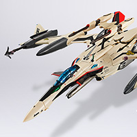 DX超合金&nbsp;YF-29 デュランダルバルキリー（イサム機）用スーパーパーツ