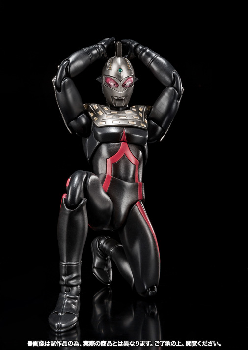 ULTRA-ACT ウルトラマンダーク(SD)&ウルトラセブンダーク(SD)