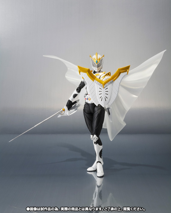 S.H.Figuarts 仮面ライダーファム